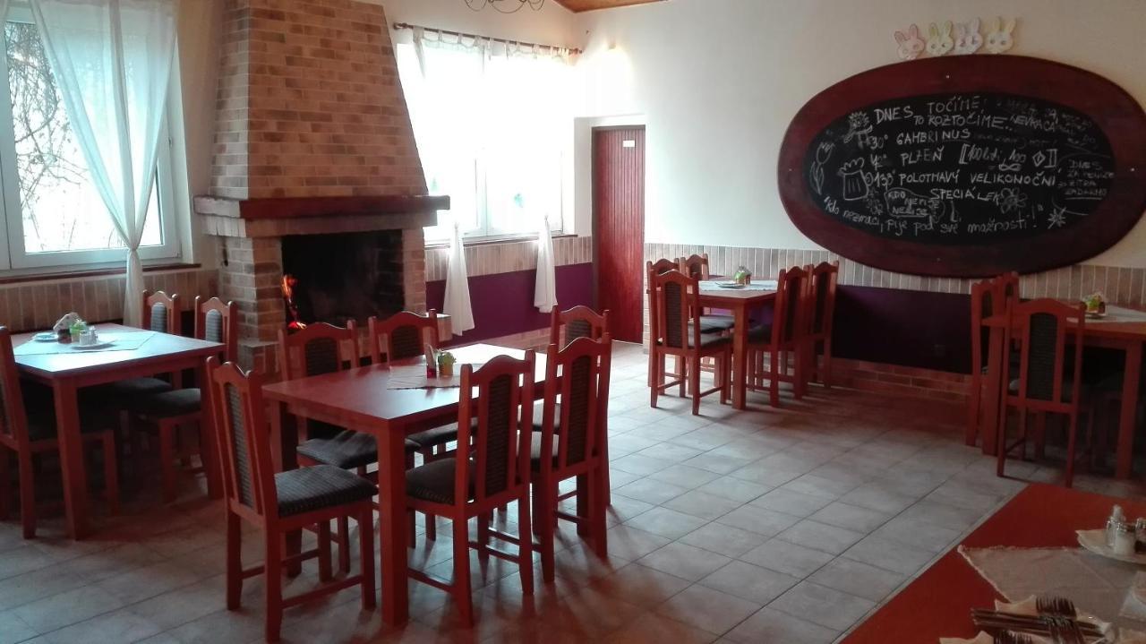 Penzion Maco Buchlovice Zewnętrze zdjęcie